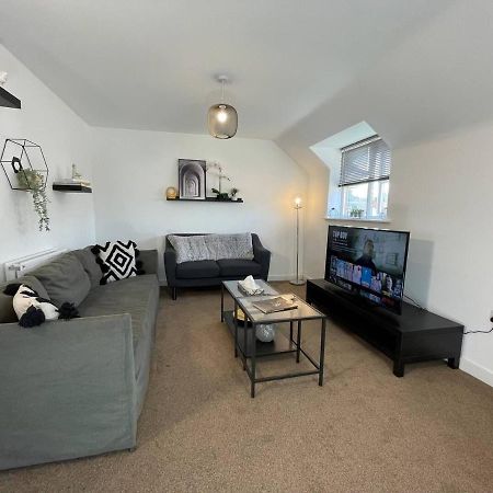 Cosy 2Br Retreat, Near Uni & Qe Hospital, Parking Daire Birmingham Dış mekan fotoğraf